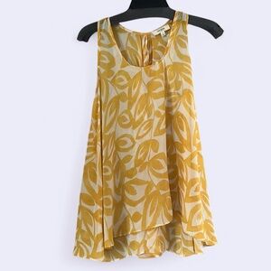 Umgee Yellow Asymmetrical Sleeveless Blouse